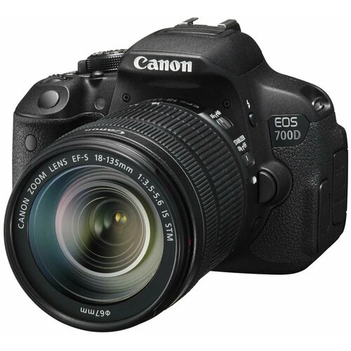 Зеркальный фотоаппарат Canon 700D KIT18-135MM STM 6399900₽