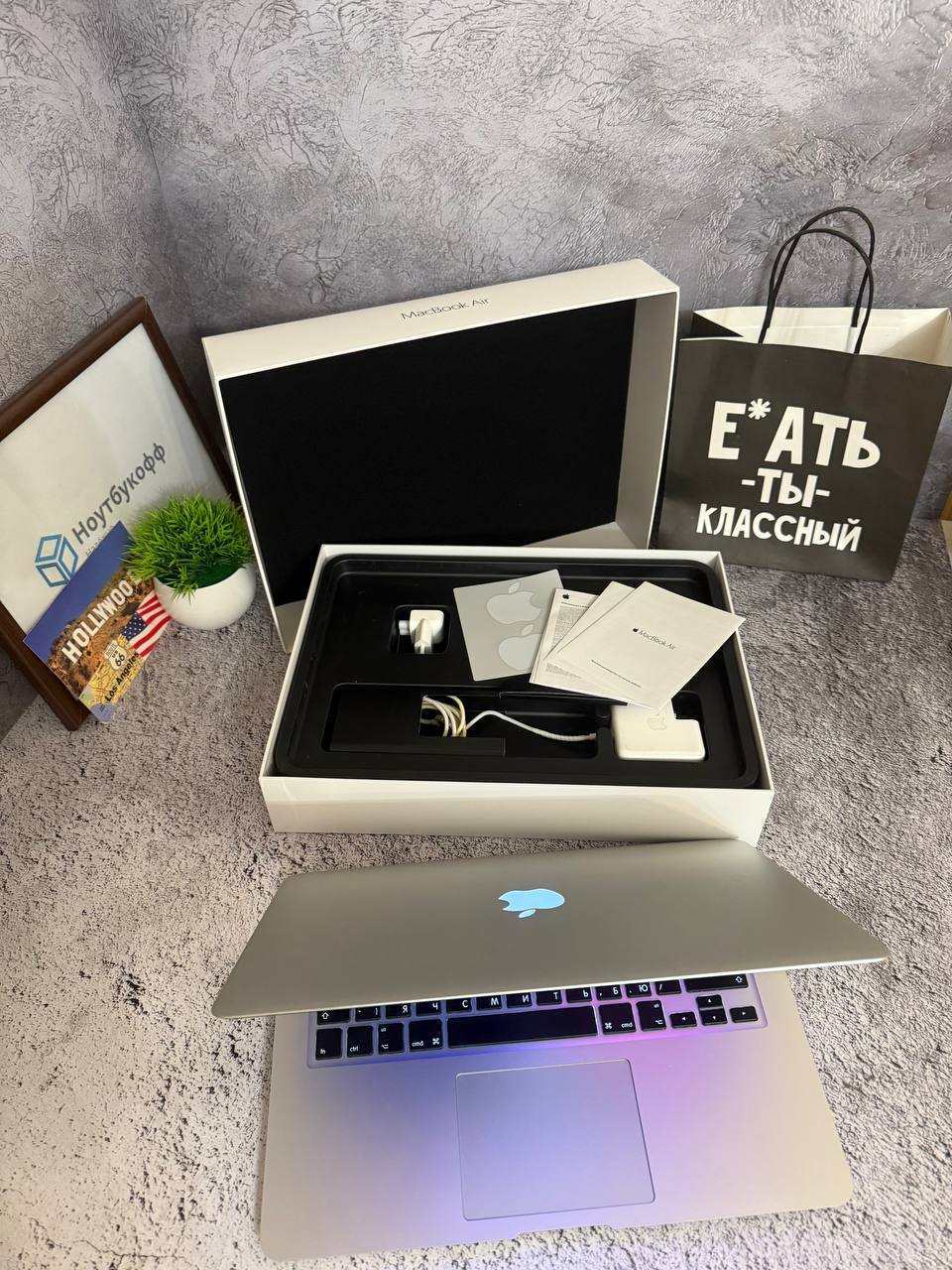 MacBook本体 MacBook Air i5-5350U 8GB SSD256GB A1466 Ноутбук Apple MacBook Air 13 (2017 года) A1466 (Intel Core i5