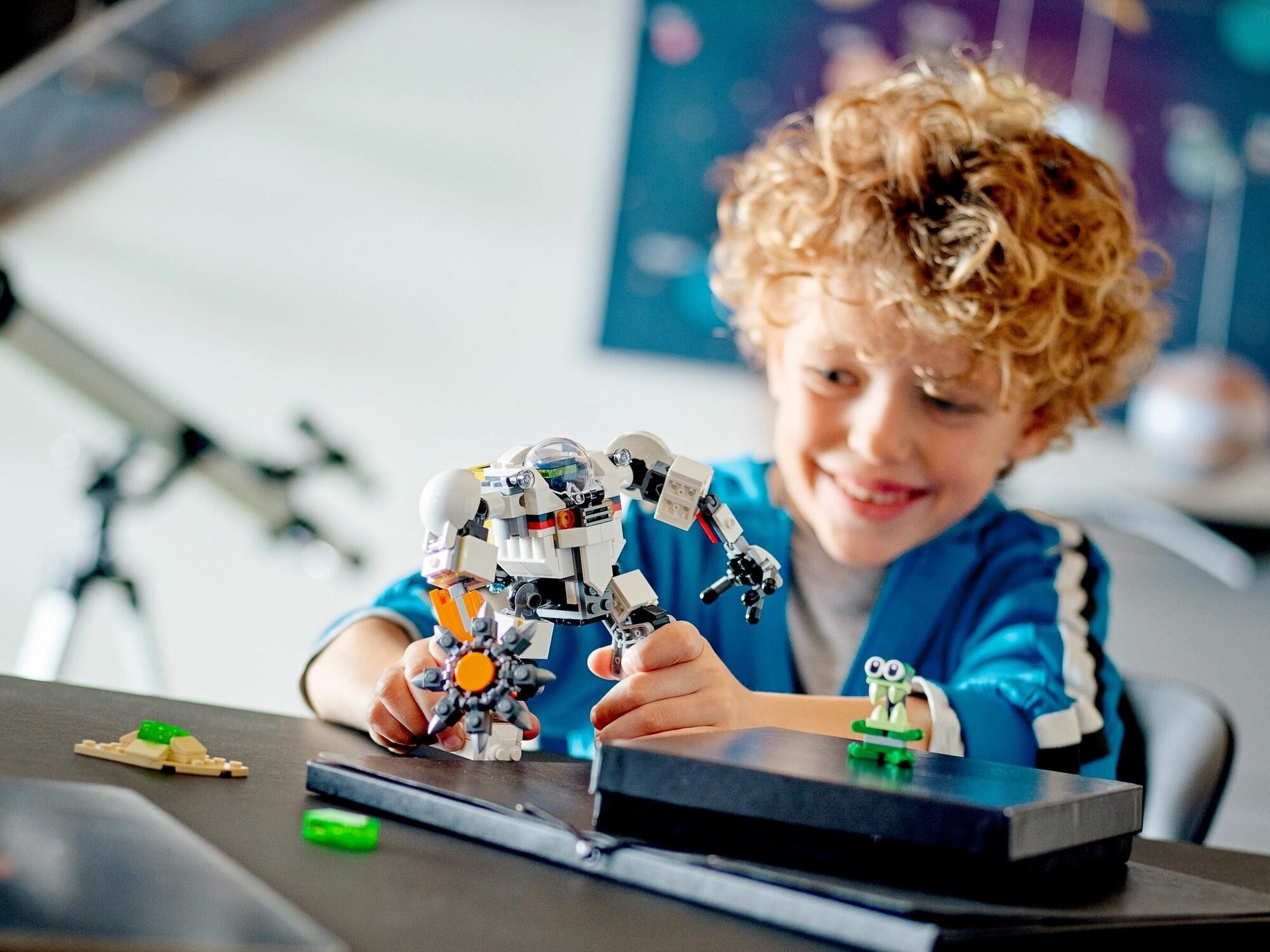 Конструктор LEGO Creator 31115 "Космический робот для горных работ", 327 деталей - фото №14
