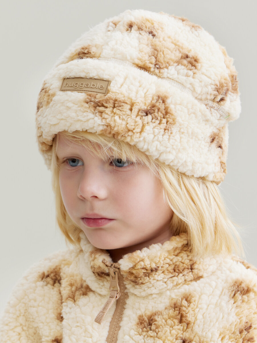 фото Шапка флисовая детская Happy Baby, вязаная, бежевая с мишками