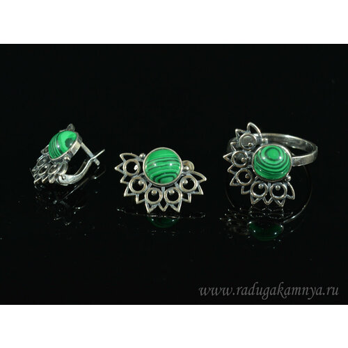 фото Комплект бижутерии: серьги, кольцо, малахит синтетический, размер кольца 20, зеленый кольцо серьги с малахитом имитация размер 20