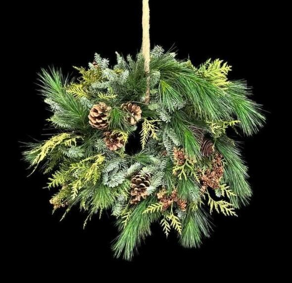 Рождественский венок из хвои нобилис 30 см  сосны туи украшение интерьера