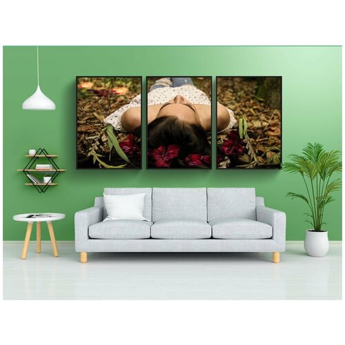 фото Набор модулных постеров для интерьера "лесной массив, молодой, женщины" 60x90 см. в тубусе, без рамки lotsprints