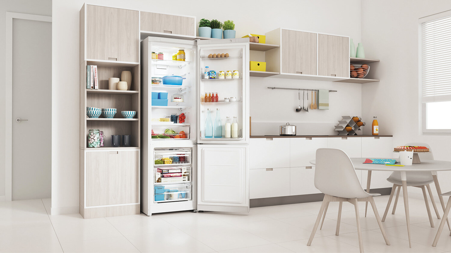 Двухкамерный холодильник Indesit ITR 5200 W No frost, дисплей, белый — фото 10