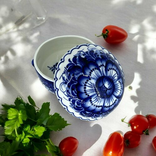 Солонка фарфоровая Цветок гжель ручная работа 1800₽