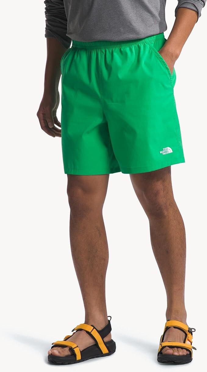 Шорты The North Face, размер XL (54), зелeный