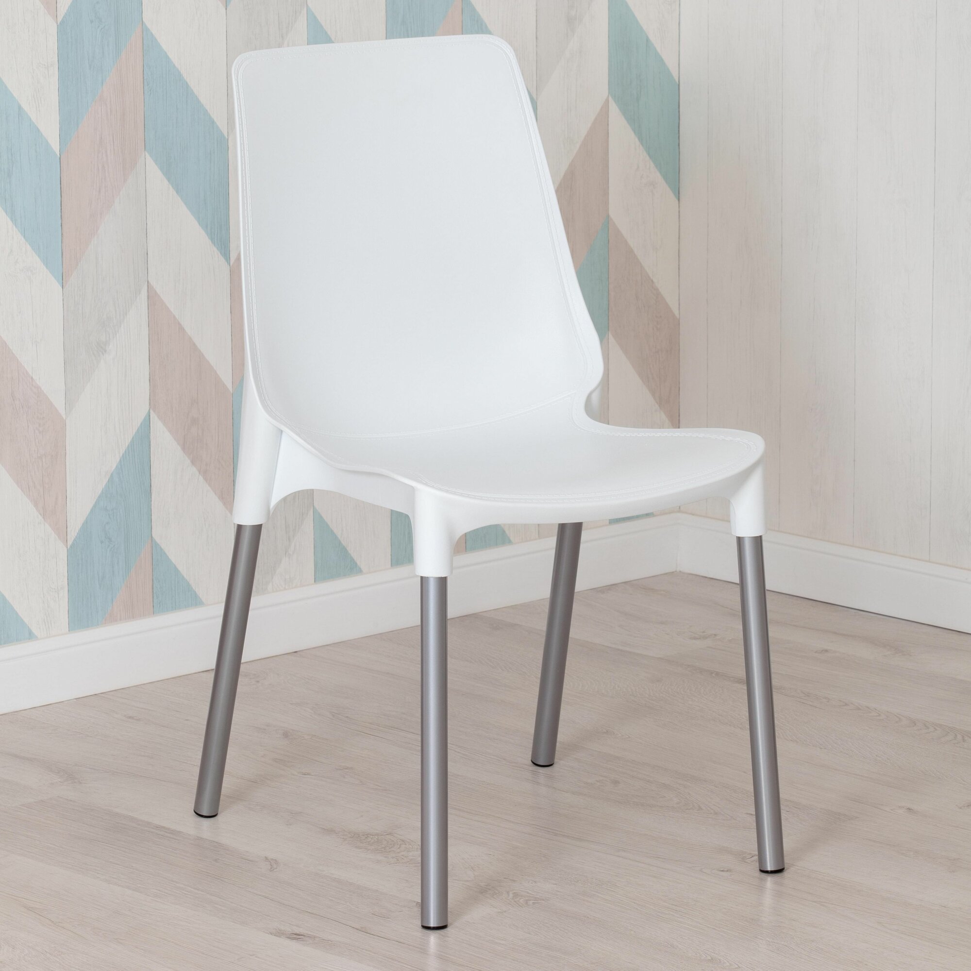 Стул GENIUS (mod 75) TetChair белый; пластик, металл; твердое сиденье; без подлокотников