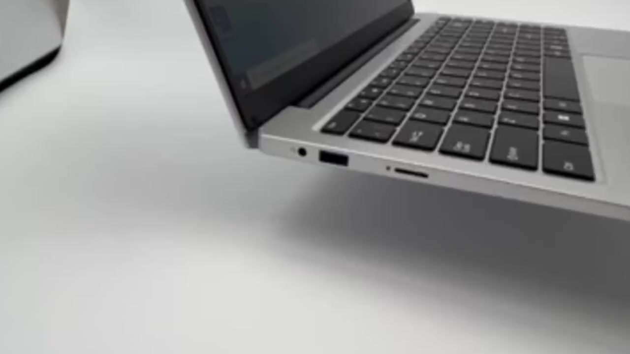 SOLOVOX Ноутбук 14" Intel Pentium N3700, Ноутбук для работы и учебы, Windows 11 Pro, Русская раскладка,256 ГБ,8 ГБ — фото 1
