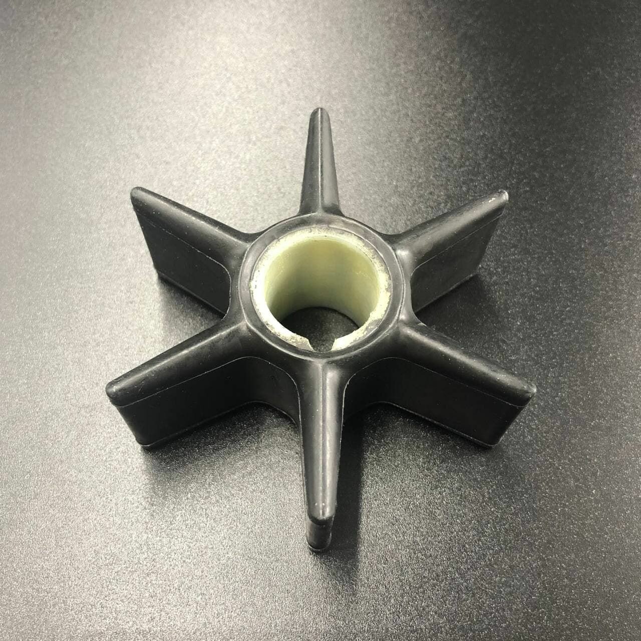 Крыльчатка помпы охлаждения Honda BF75-90 (47-43026T2) (Omax)