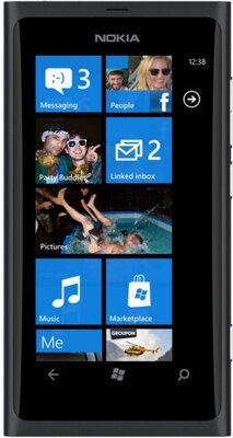 Смартфон Nokia Lumia 800