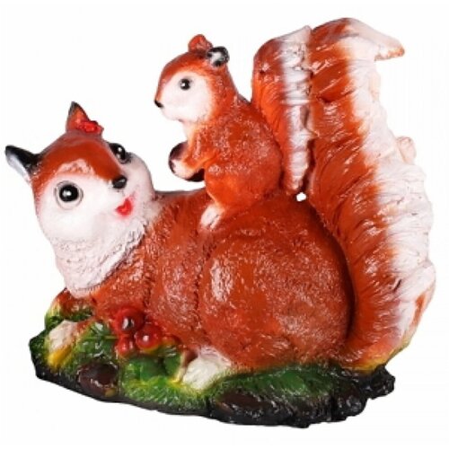 Фигурка садовая Гарденвилл Белка с бельчонком, 20 x 23 см