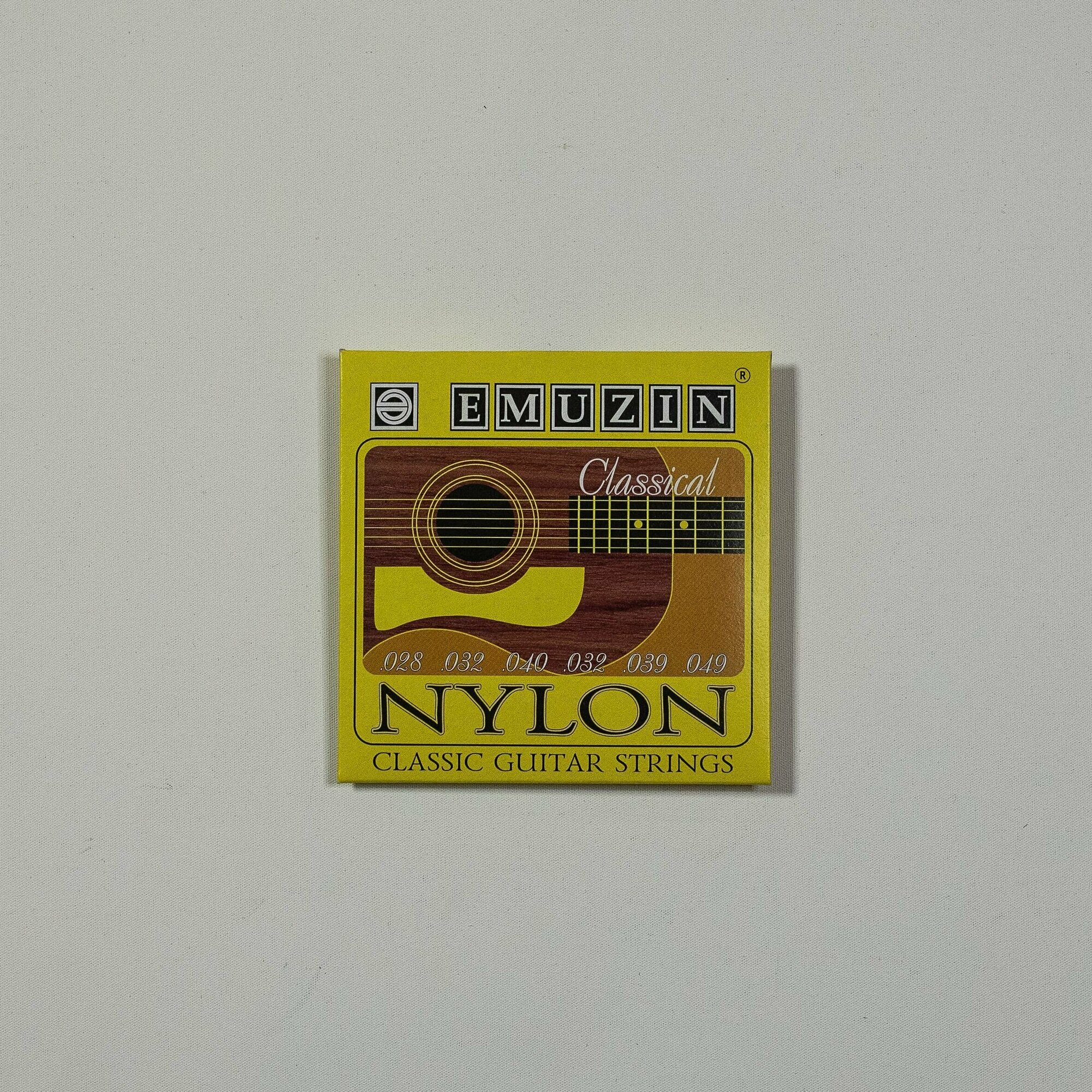 Струны для классической гитары EMUZIN NYLON (1-3 -мононить,4-6 -обмотка латунь) (.028 - .049),6С311