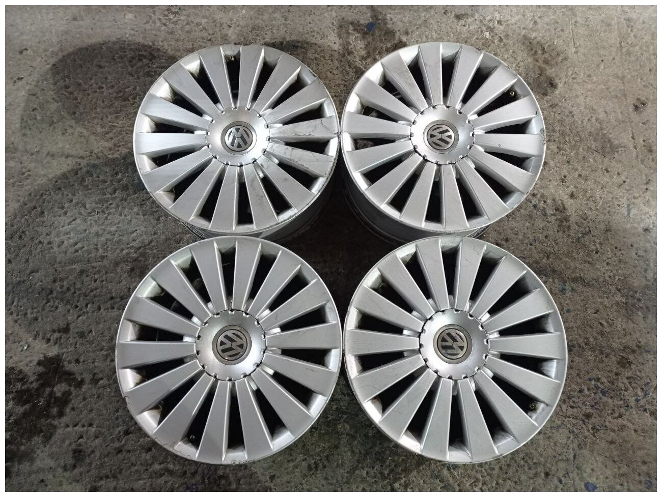 Колесные диски Volkswagen 8.5xR17/5x112 57.1 (оригинал)