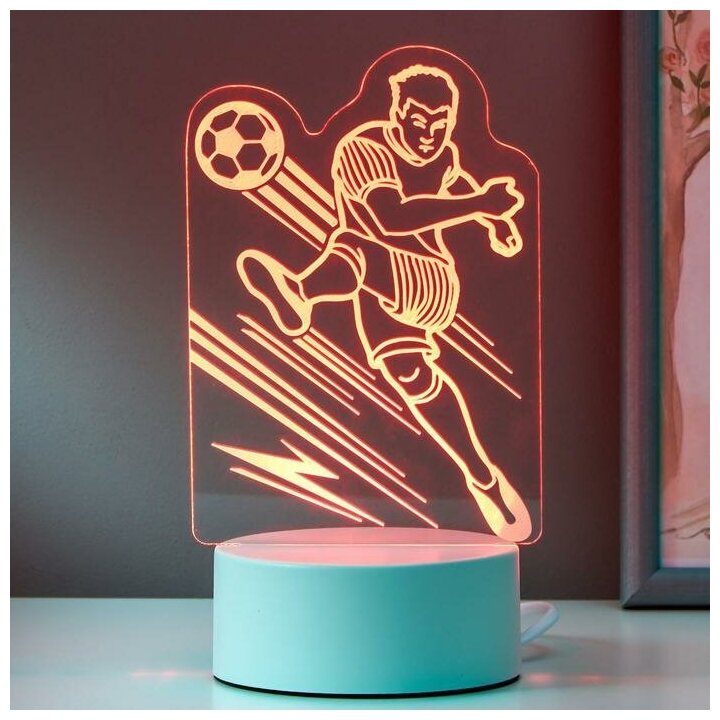 Светильник "Футболист" LED RGB от сети 9,5х11х20,5 см - фотография № 1