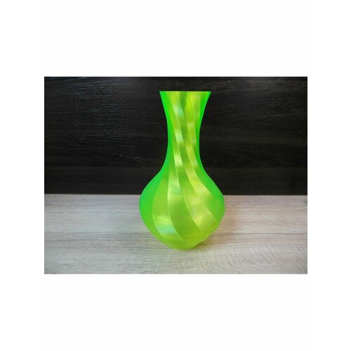 Ваза спиральные грани