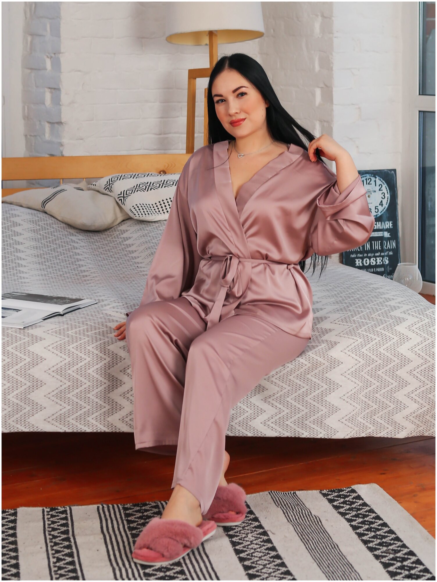 Пижама женская со штанами шелковая одежда для дома и сна - фотография № 12