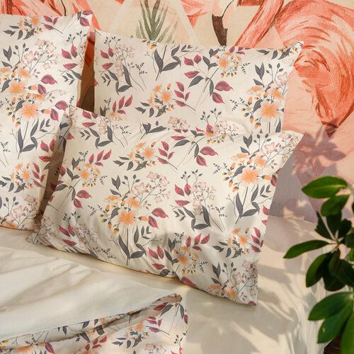 красный, бежевый, зеленый, белый