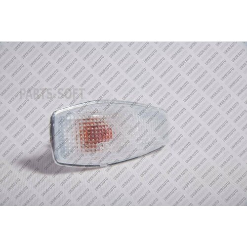 UKORAUTO U0524007R Указатель поворота 800₽