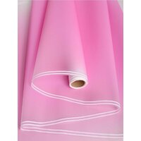 Пленка упаковочная матовая 50мкм 58см х 10м прозрачный кант лиловый является идеальным решением для оформления букетов  ...