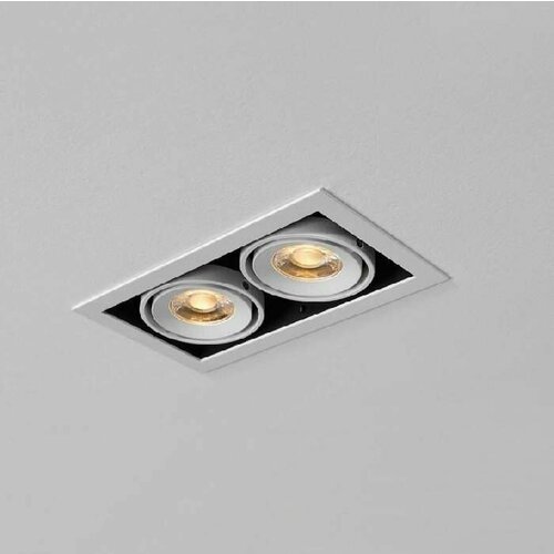 Встраиваемый светодиодный светильник Italline DL 3033 white 4000K 10296₽