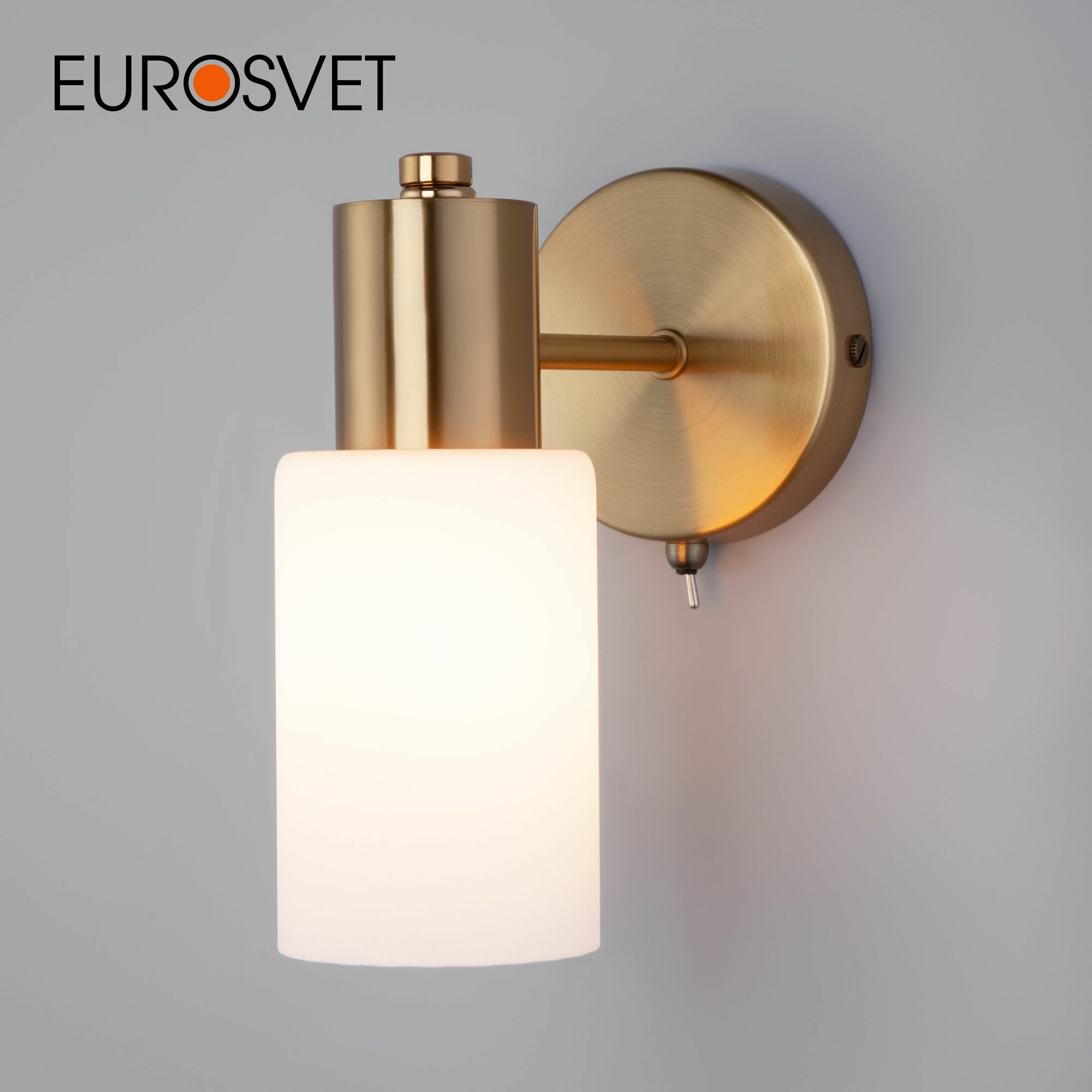 Бра / Настенный светильник Eurosvet Vegga с плафоном 70160/1 латунь