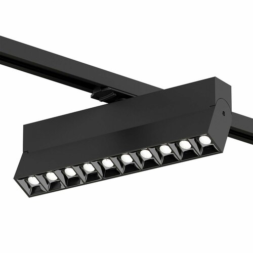 Светильник трековый линейный 1800₽