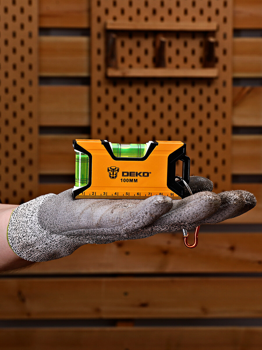 Уровень строительный магнитный DEKO DKSL10 100 мм 2 глазка