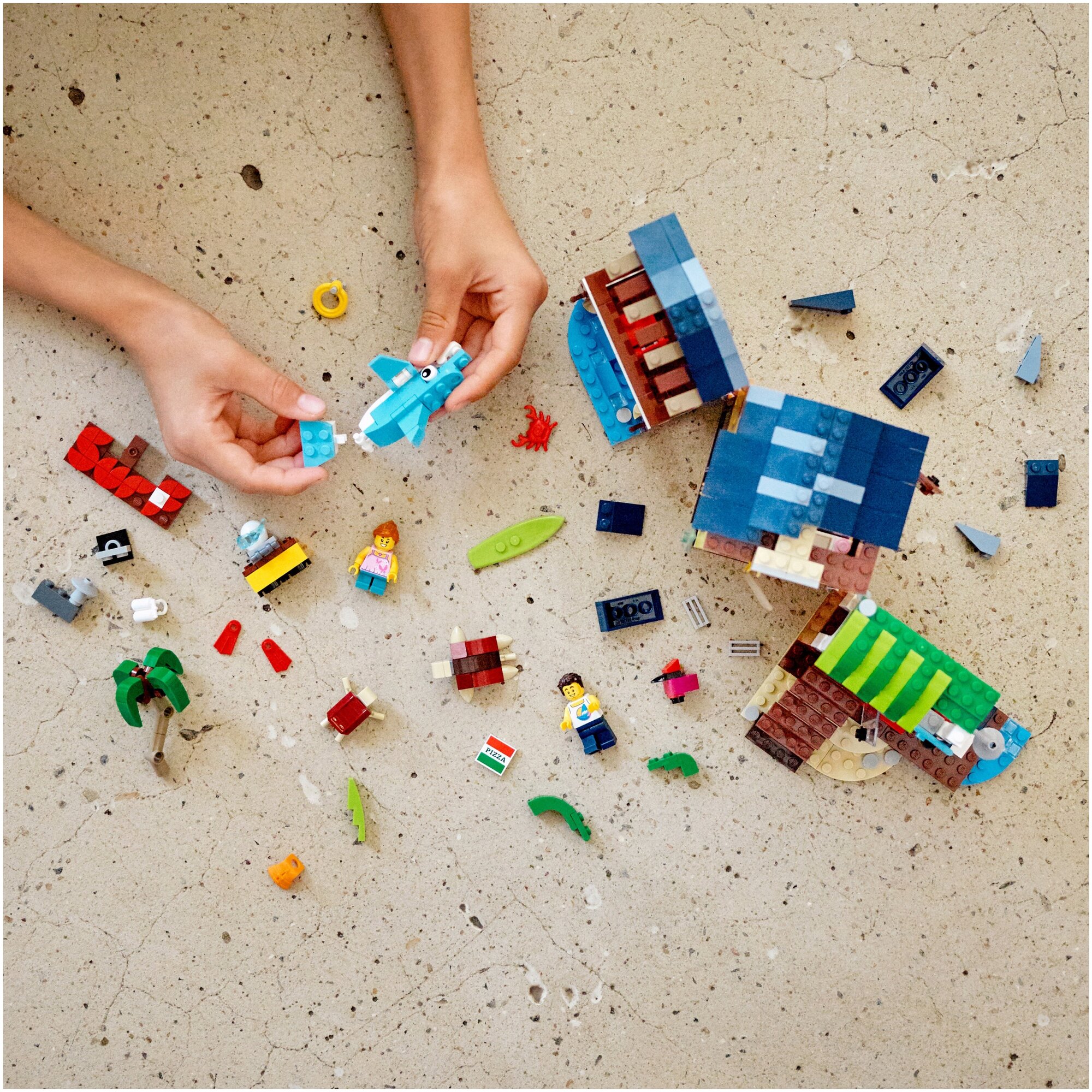 Конструктор LEGO Creator Пляжный домик серферов - фото №11