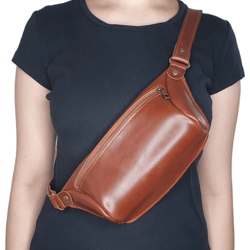 фото Сумка через плече, поясная, бананка из натуральной кожи ( светло-коричневая ) konkovstudio