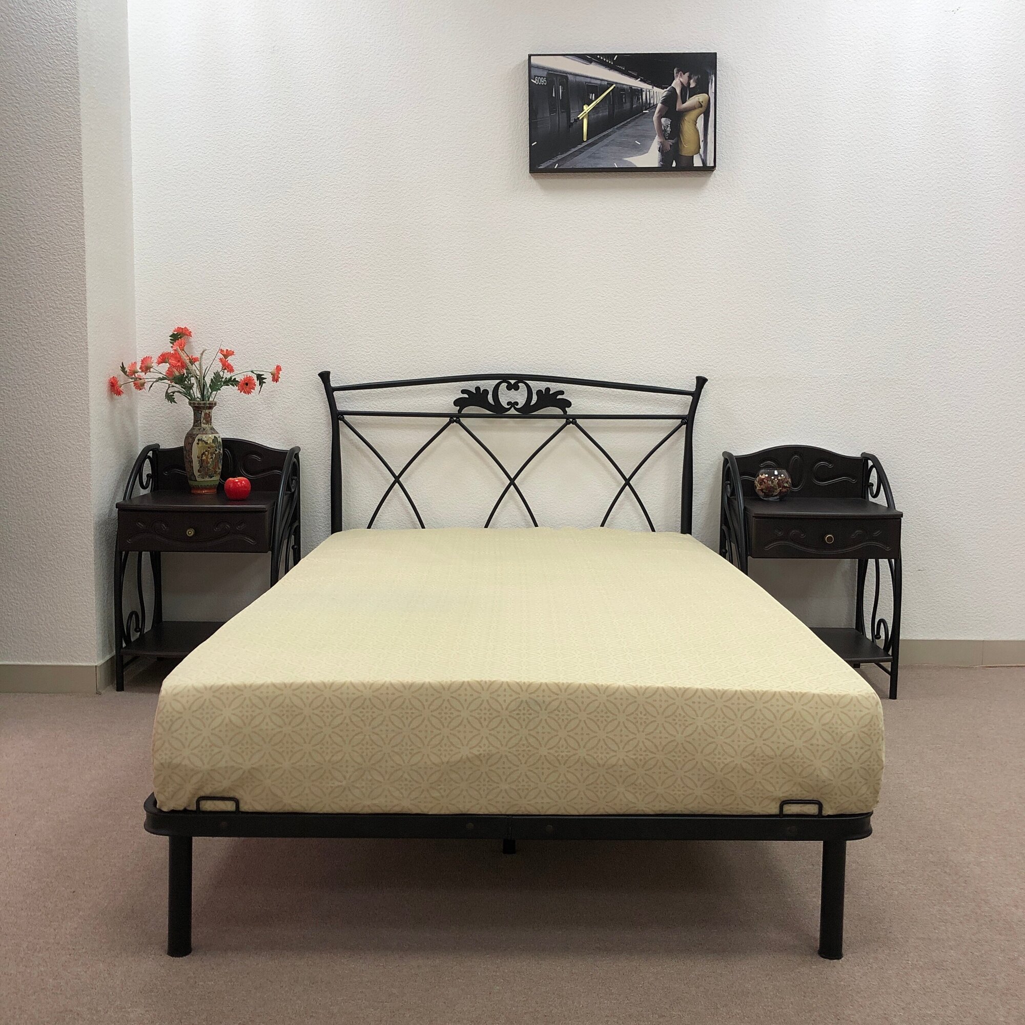 Кровать двуспальная Элеонора Поллет 120*200 см железная черная 1,2*2 метра
