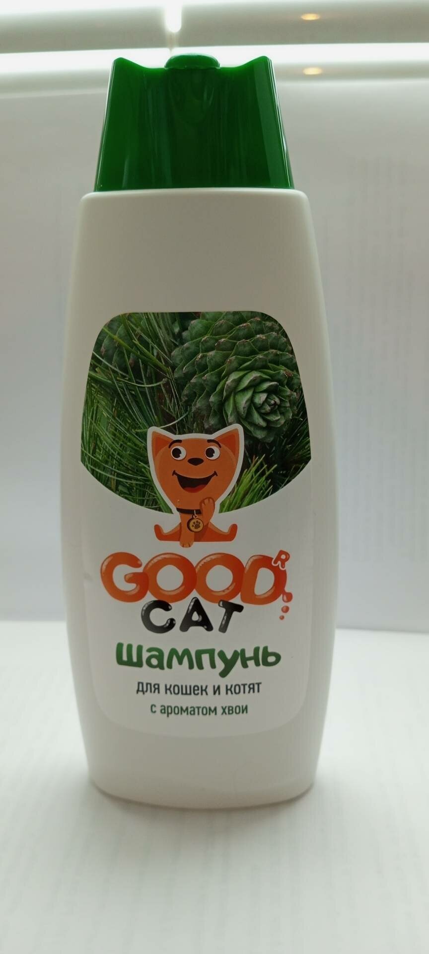 Шампунь для кошек и котят "Good Cat" с ароматом хвои (250 мл.)