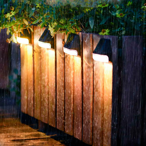 Фасадный уличный светодиодный светильник на солнечной батарее 2шт GLANZEN RPD-0005-010-solar-2pcs IP65 660₽