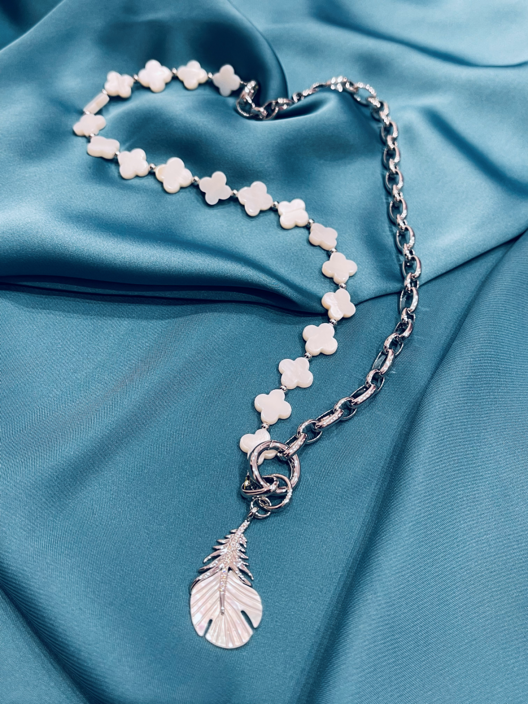 Колье Jewellery by Marina Orlova, перламутр, длина 54 см, белый