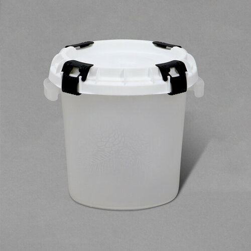 Бак пищевой 10 л с герметичной крышкой цвет микс 1030₽