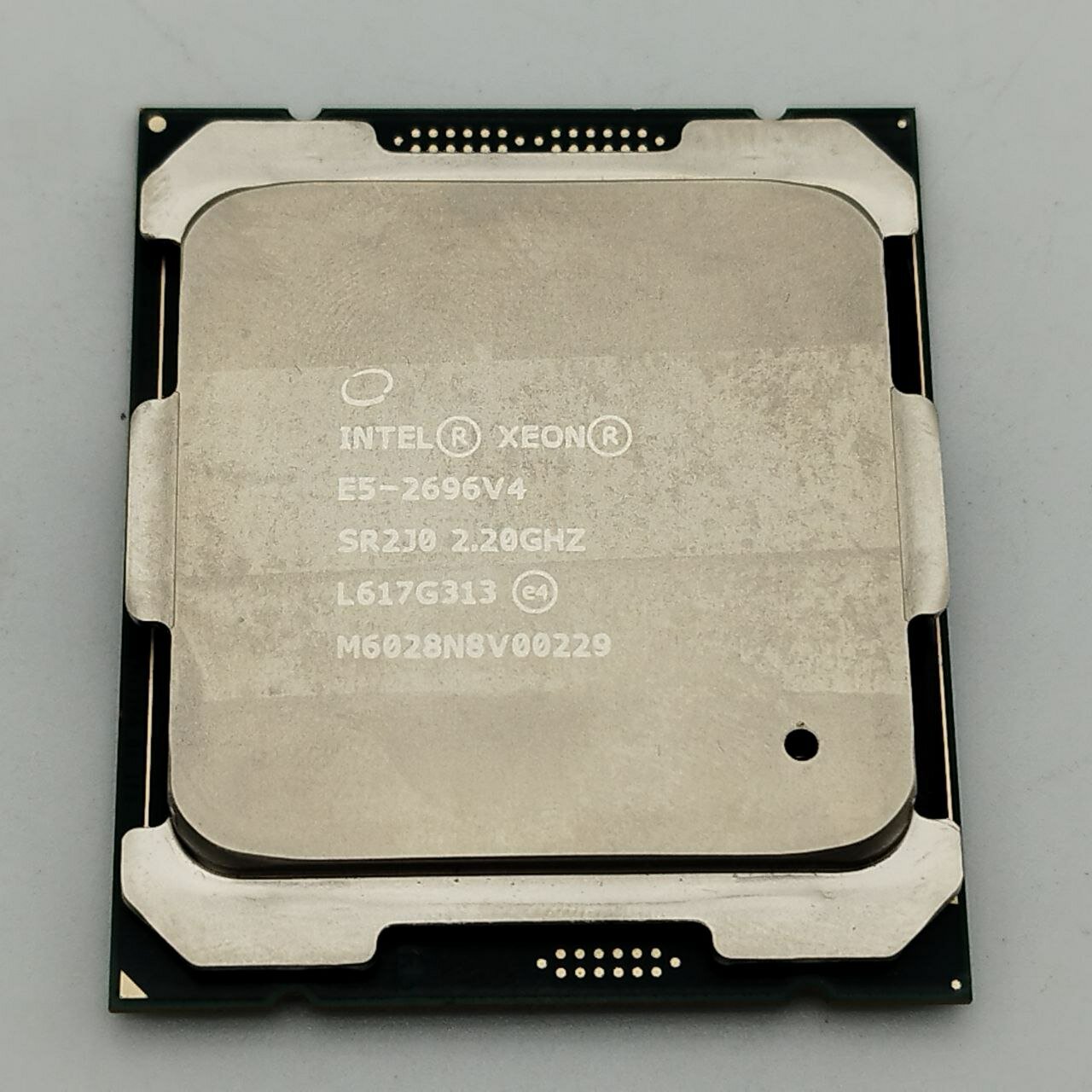 Процессор Intel Xeon E7-8890 v4 LGA2011-1, 24 x 2200 МГц, OEM