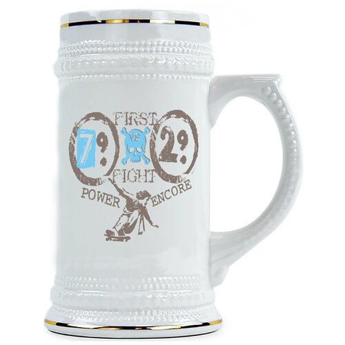 фото Пивная кружка значок колледжа в анкоре drabs