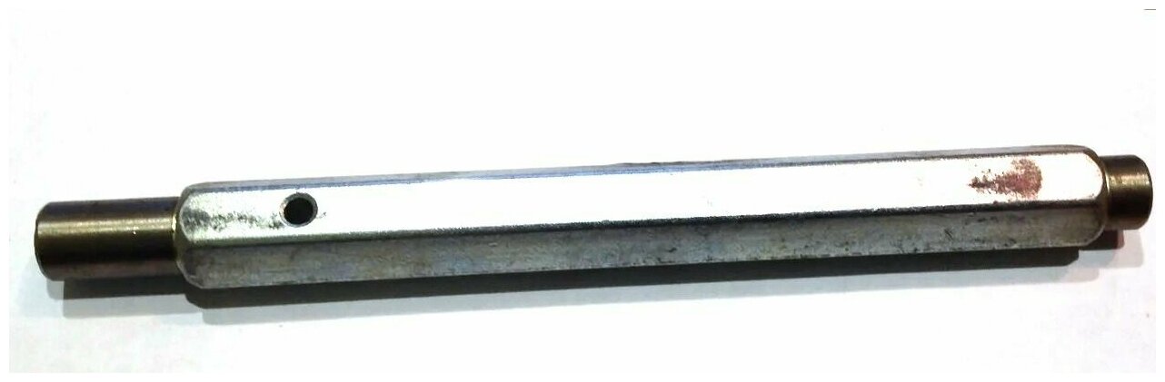 Вал привода фрикциона (хода) снегоуборщика (длина - 240 мм) для Huter Champion MasterYard Carver Парма