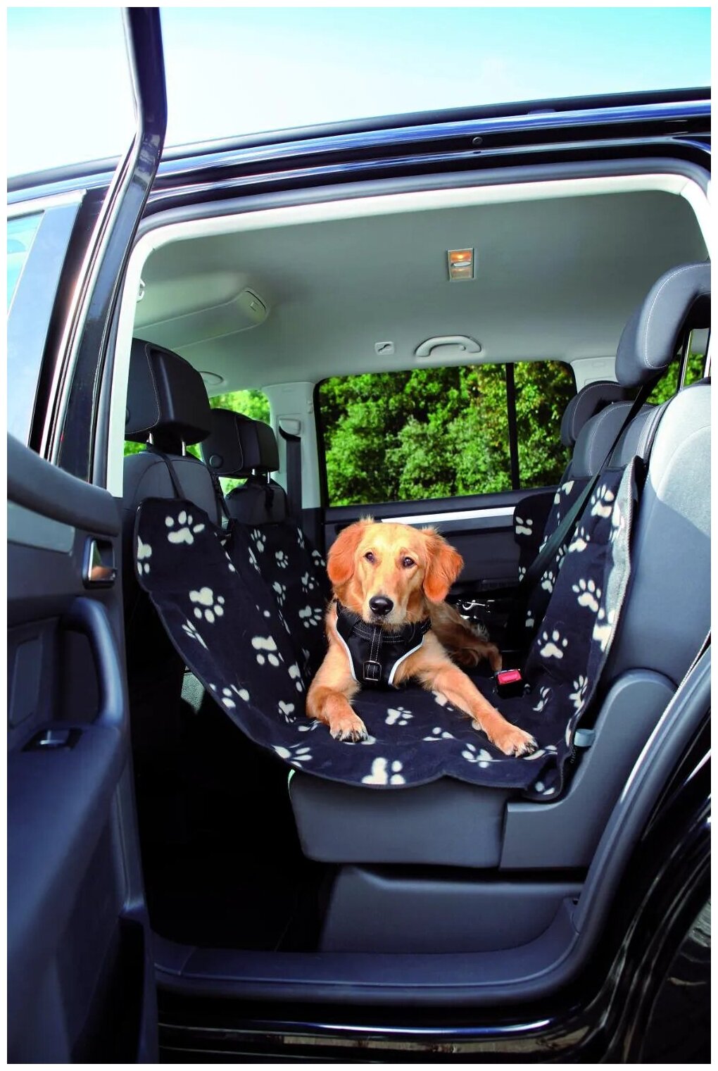 Подстилка TRIXIE для собак автомобильная нейлон серый/бежевый 1,4 * 1,45 см 13234 - фотография № 2