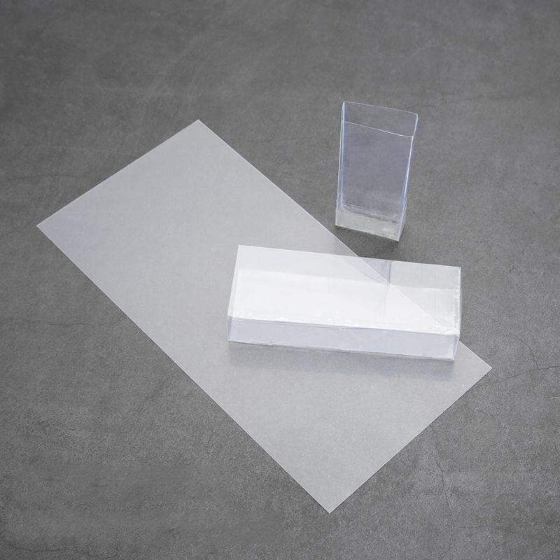 Пластик листовой прозрачный (ПЭТ). Формат А4 (297х210мм). Толщина 0,5 мм. 5 листов.