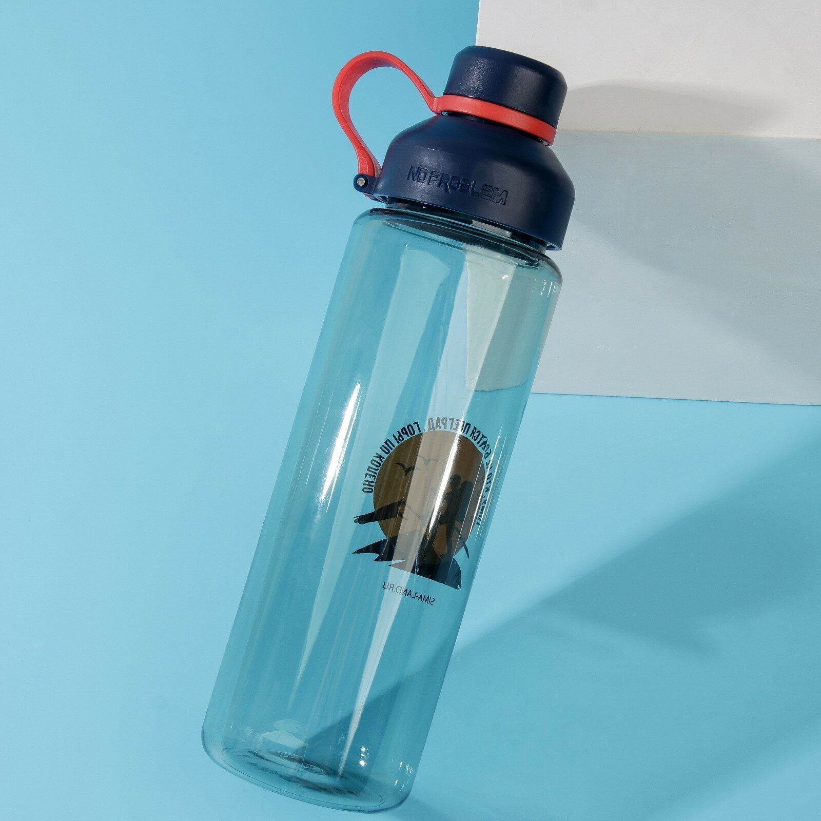 Бутылка для воды «Тому, кто не боится преград», 800 мл - фотография № 2