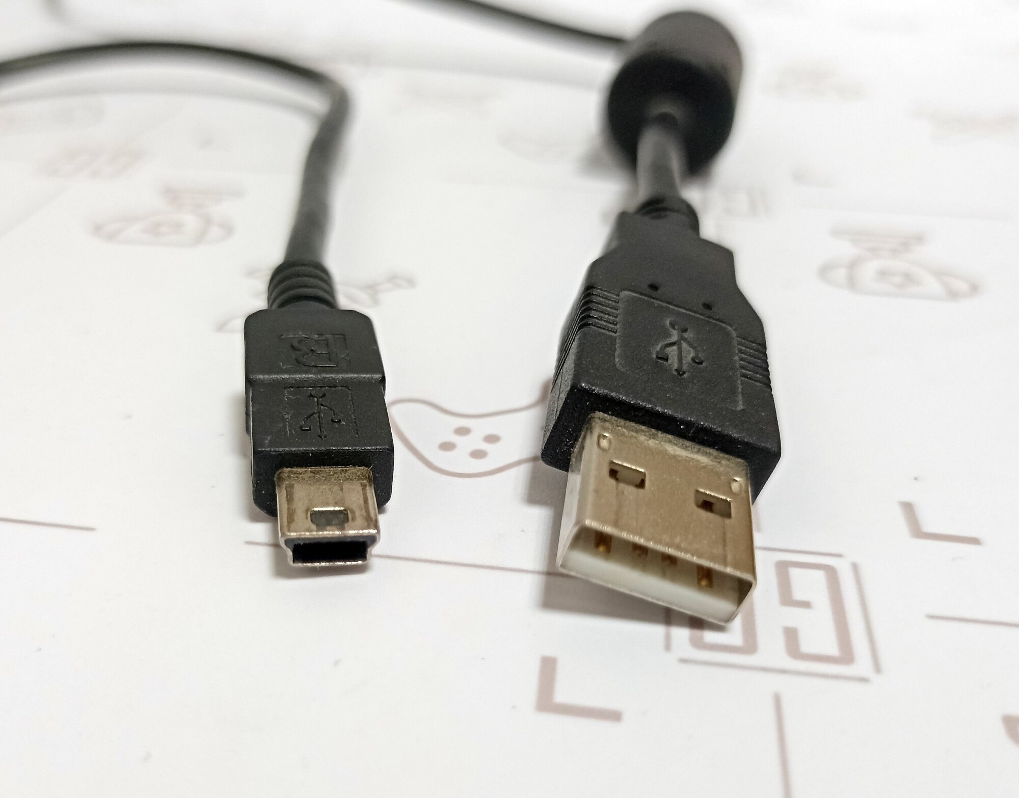 Кабель USB - Mini USB