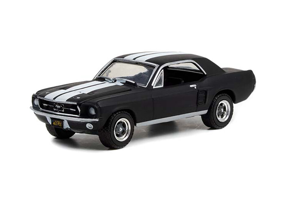 Ford mustang coupe 1967 black (машина адониса крида из к/ф "крид ii")