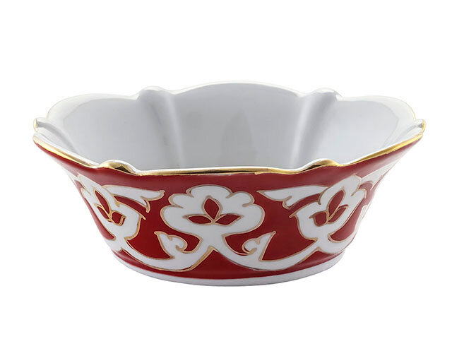 Салатница Красная Пахта Turon Porcelain с золотом Корона 14 см