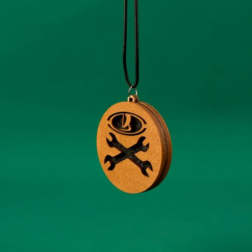 Подвеска декоративная из дерева для пропитки аромамаслом LADA №3