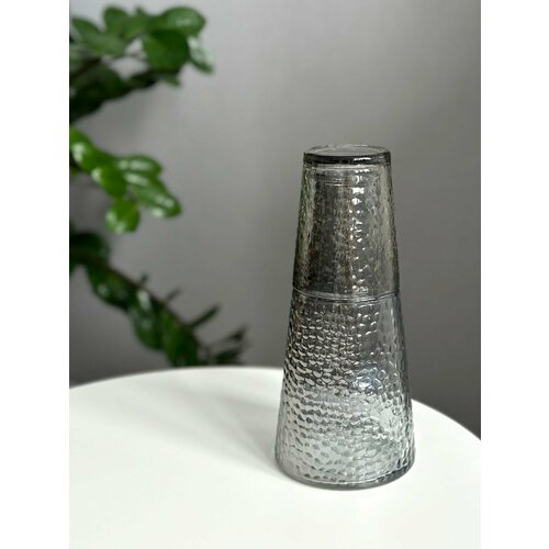 Графин с крышкой-стаканом вулкан Графит 850мл 230мл стекло ТОиТО 980₽