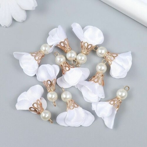 Декор для творчества текстиль Цветок с жемчужиной белый 275₽