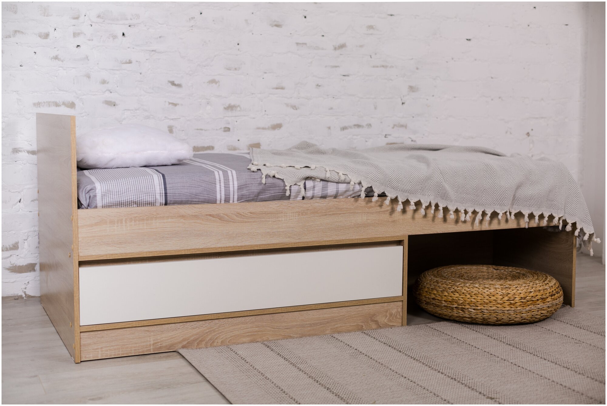 фото Кровать подростковая "Бруно" с ящиком 204*95*80