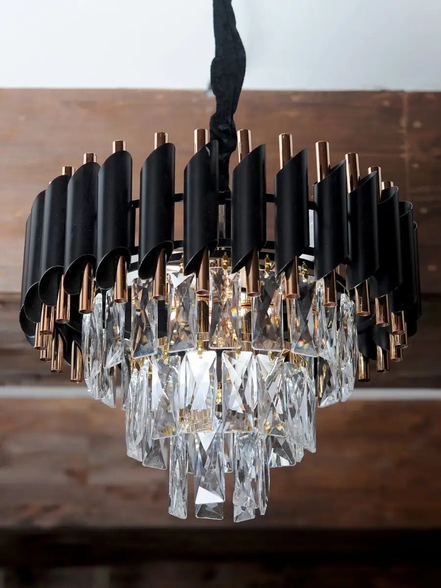 Люстра потолочная подвесная под хрусталь — фото 1