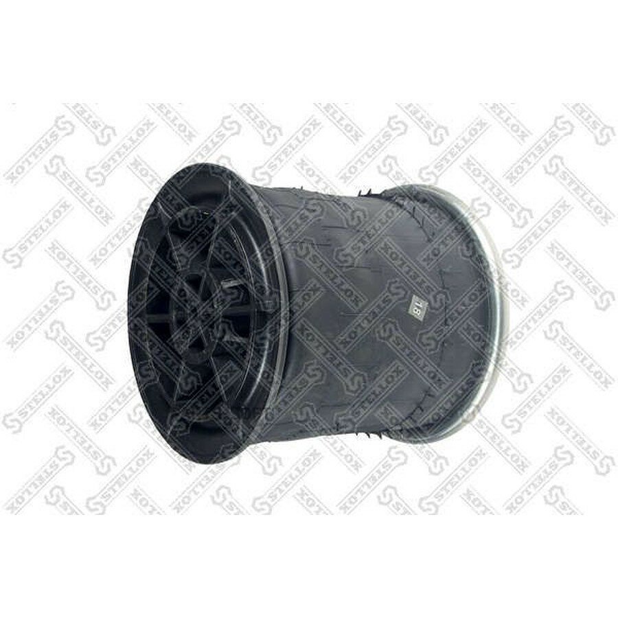 Пневмоподушка со стак! левая 1шт. М7x1 2шп. М10x1.5 порш пласт M12х1.75Iveco от официального дистрибьютора STELLOX артикул 8400411SX