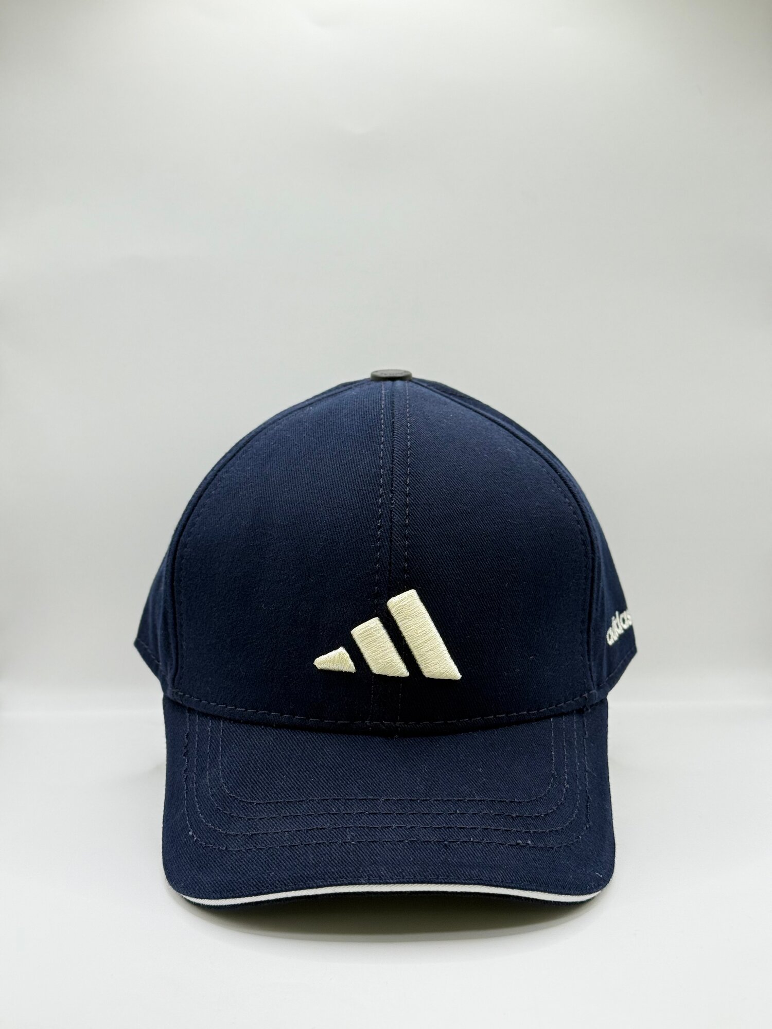 Кепка темний-синий для мужчин